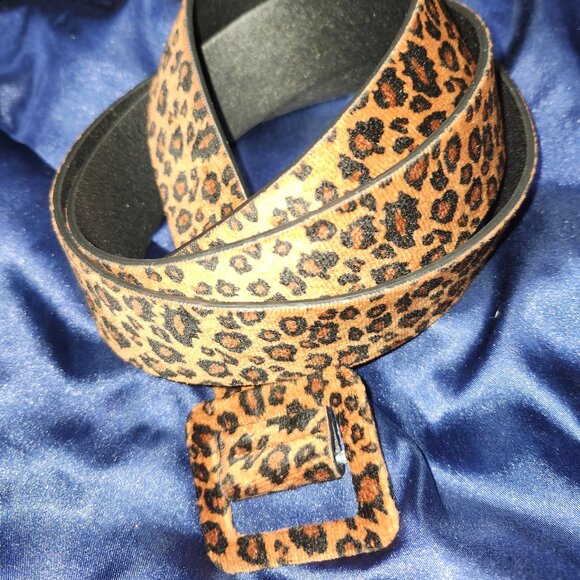 Leopard print velvety belt - Picture 1 of 2